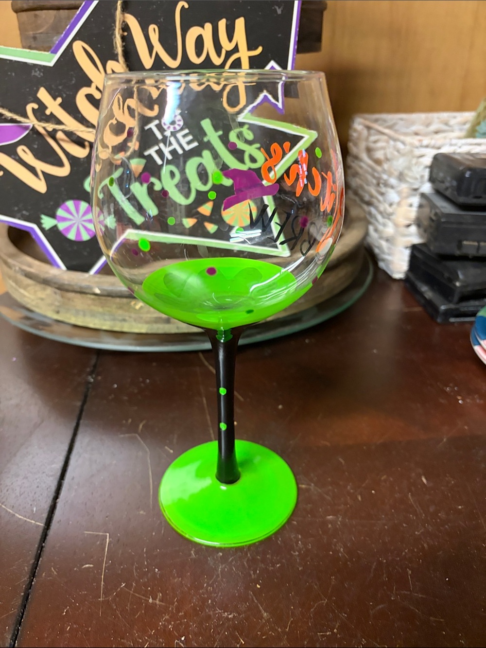 Witch's Brew Green Halloween Wine Glass - Unbranded - Picture 5 of 7